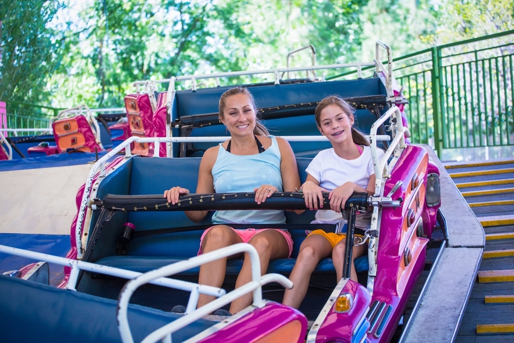 Experiencing Amusement Parks: Tips for a Fun and Safe Visit