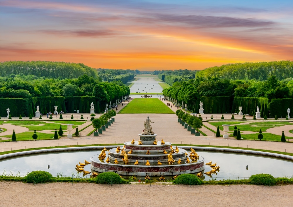 The Cultural and Environmental Significance of Public Gardens and Parks